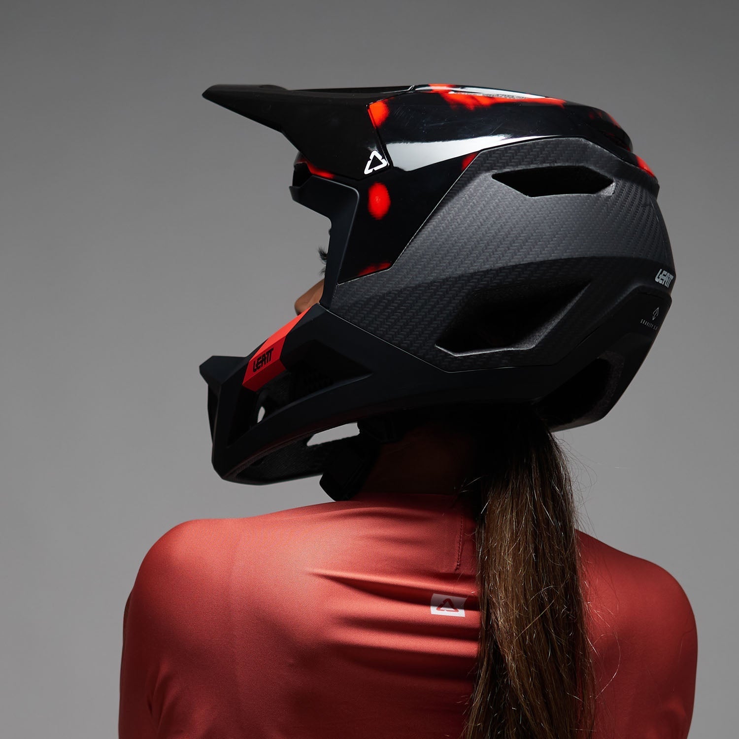 Casco MTB Gravity 5.0 V26