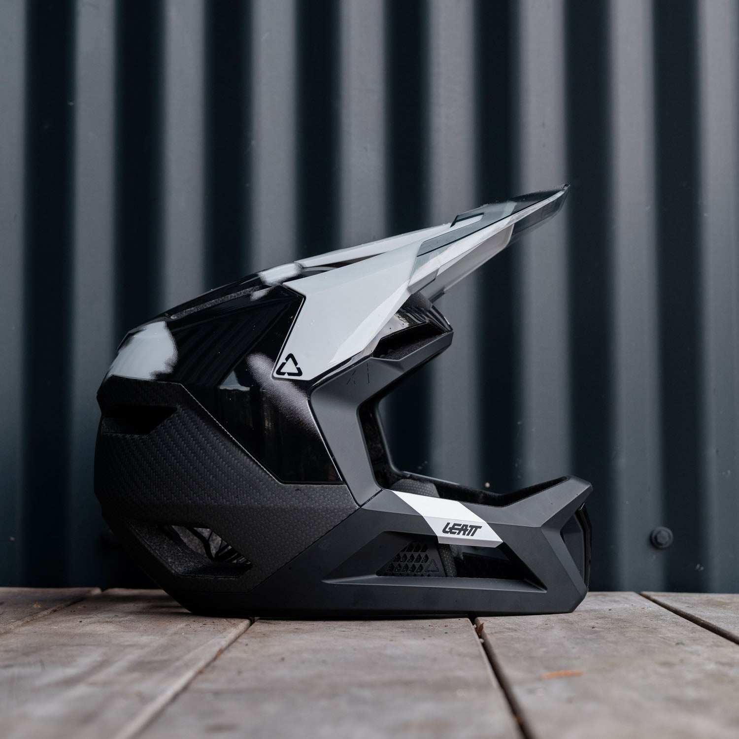 Casco MTB Gravity 5.0 V26