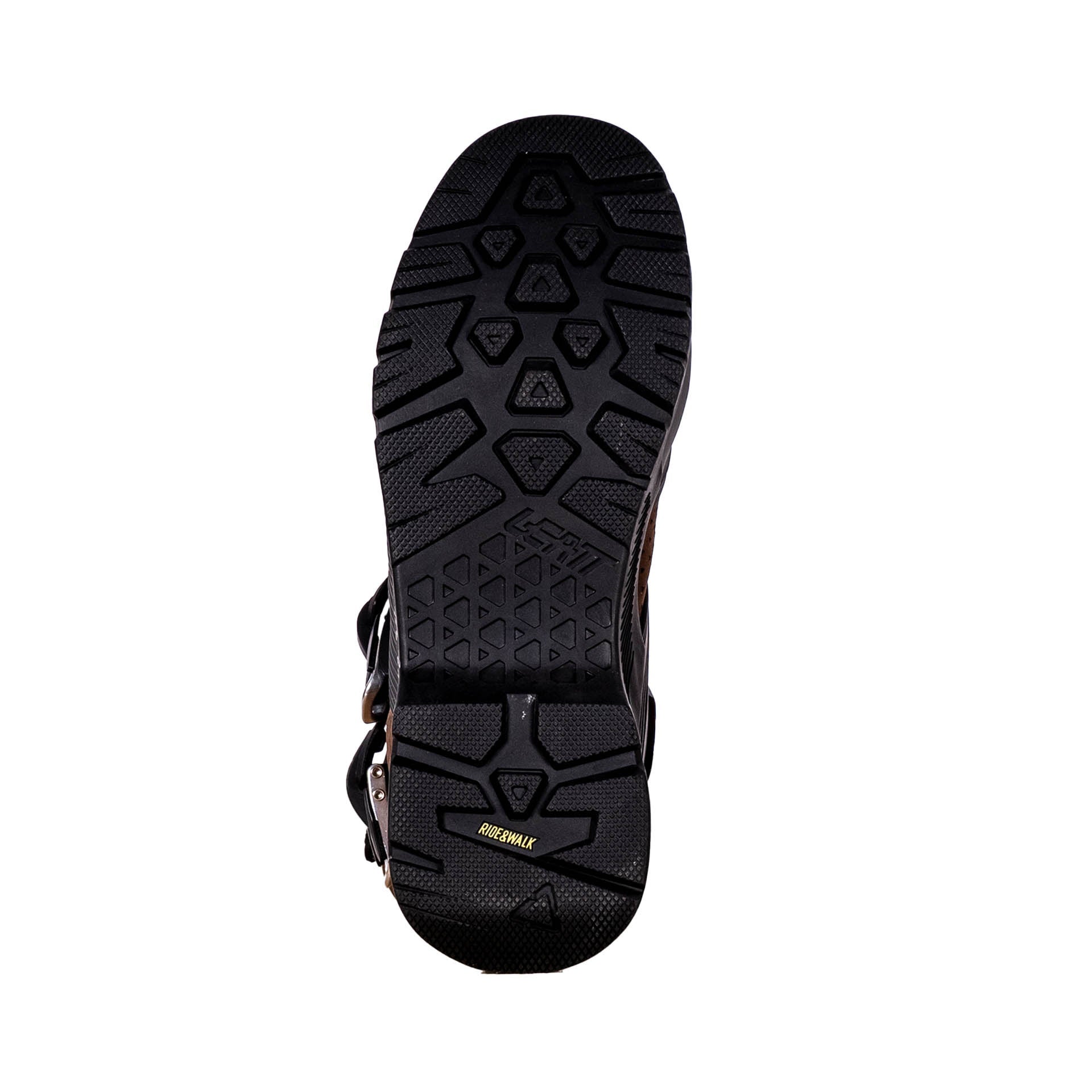 Botas ADV HydraDri 7.5 Cortas