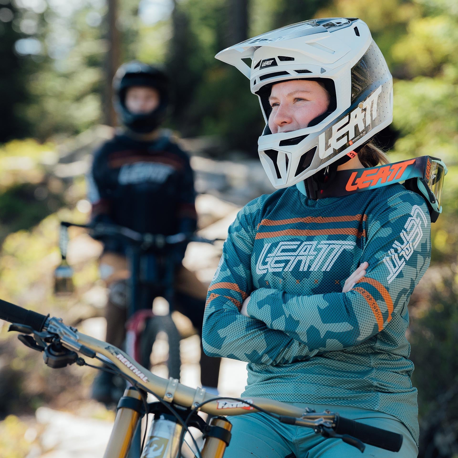 Camiseta MTB Gravity 4.0 Mujer V25