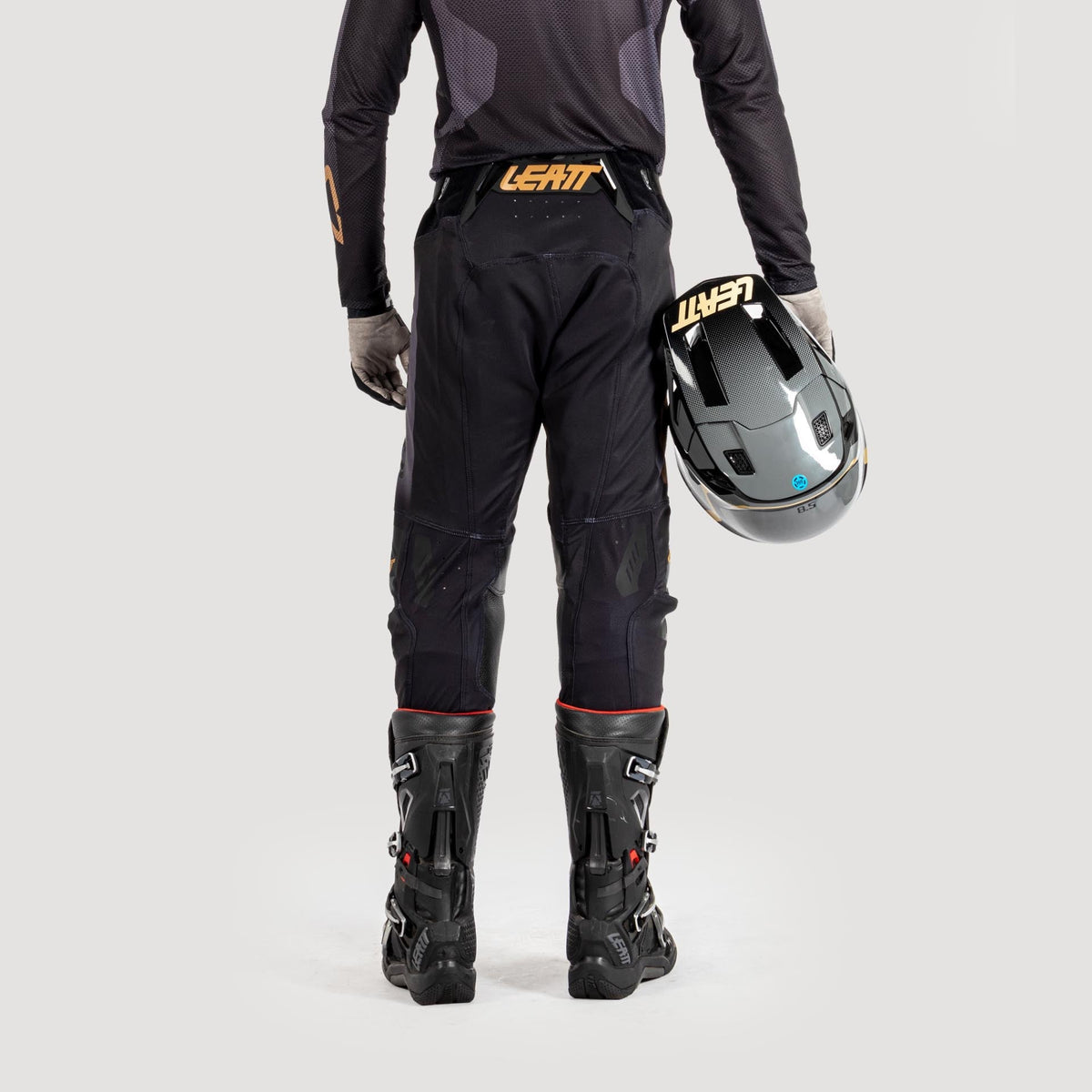 Pantalón Moto 5.5 IKS V25