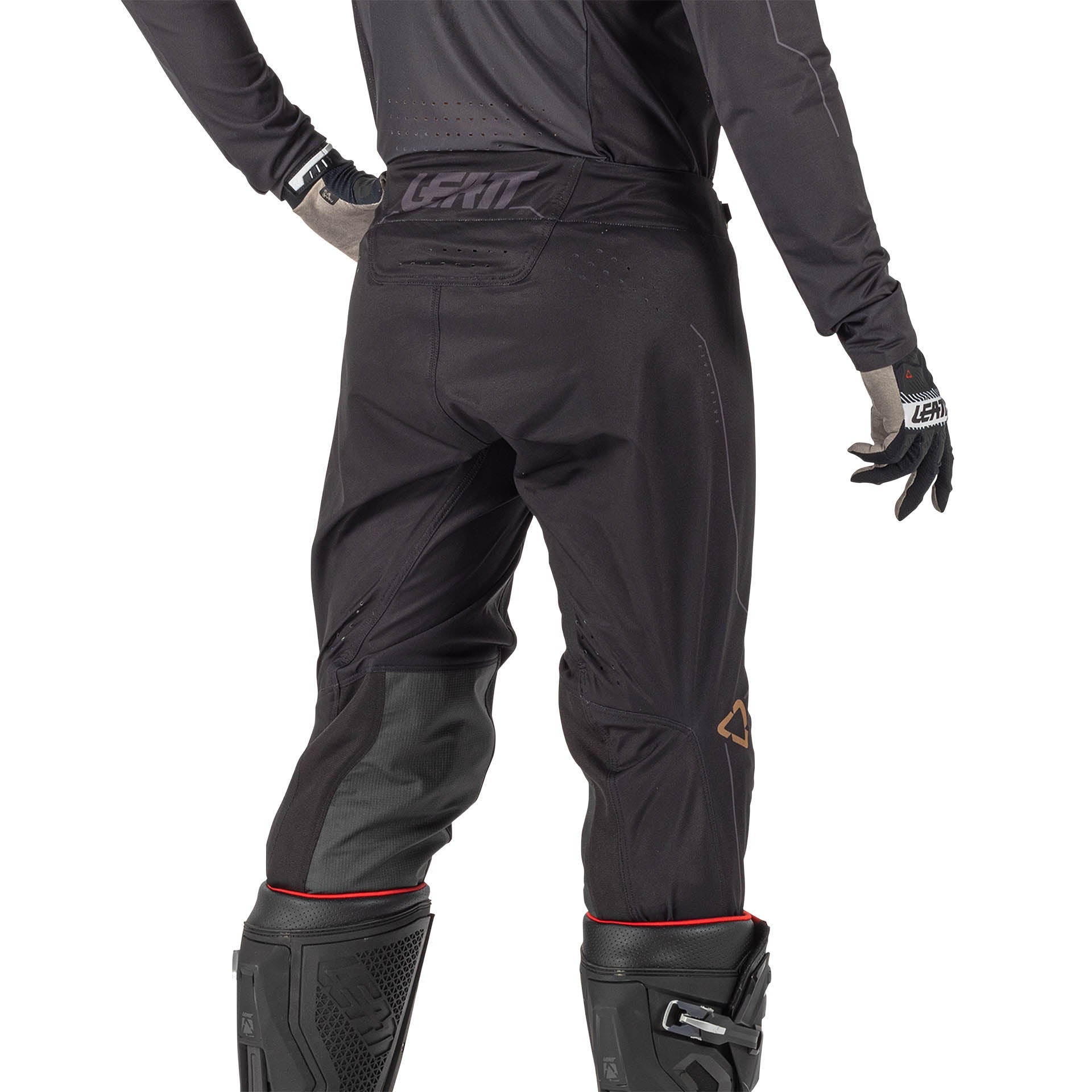 Pantalón Moto 5.5 I.K.S V26