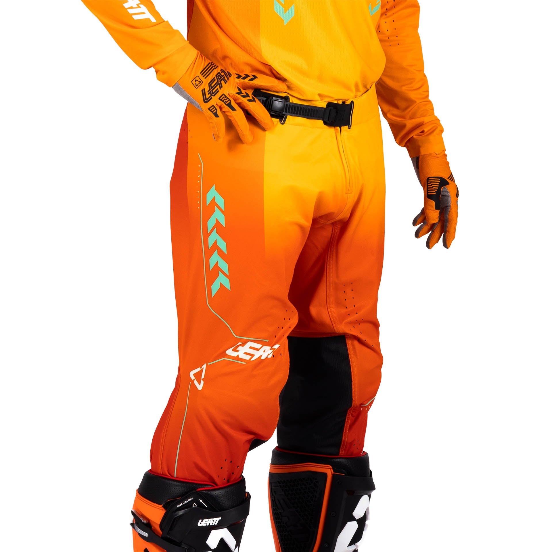 Pantalón Moto 5.5 I.K.S V26