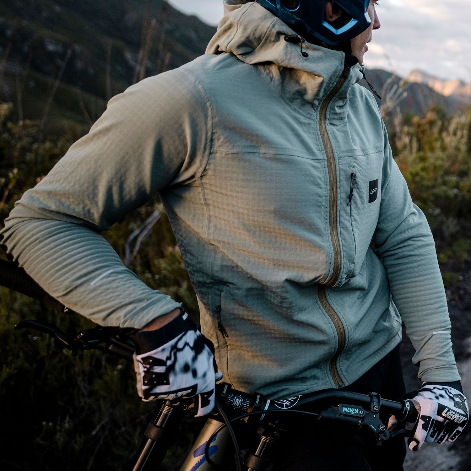 Chaqueta MTB ThermaFlow 5.0 V26