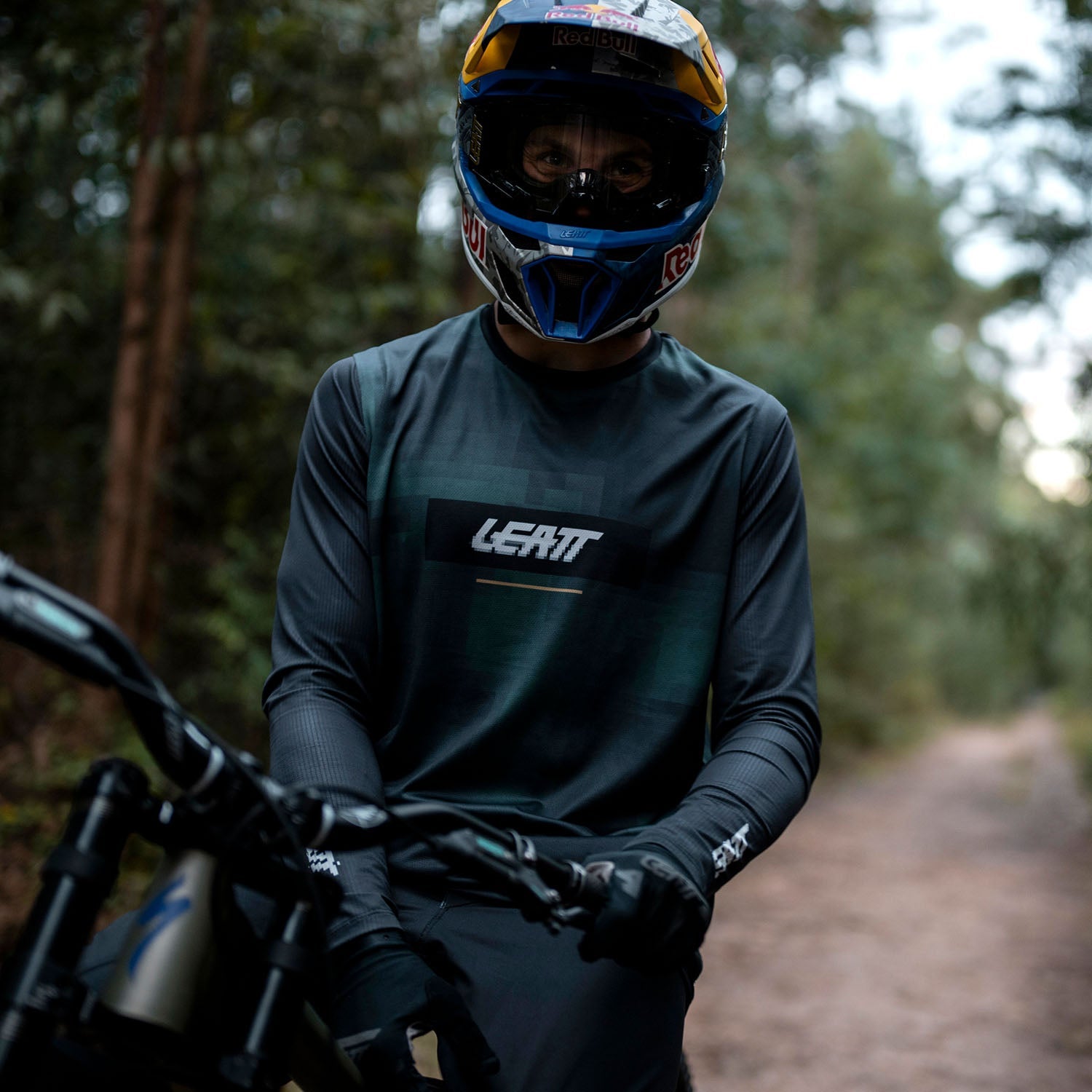 Kit Equipación MTB Gravity 1.0 SE V26
