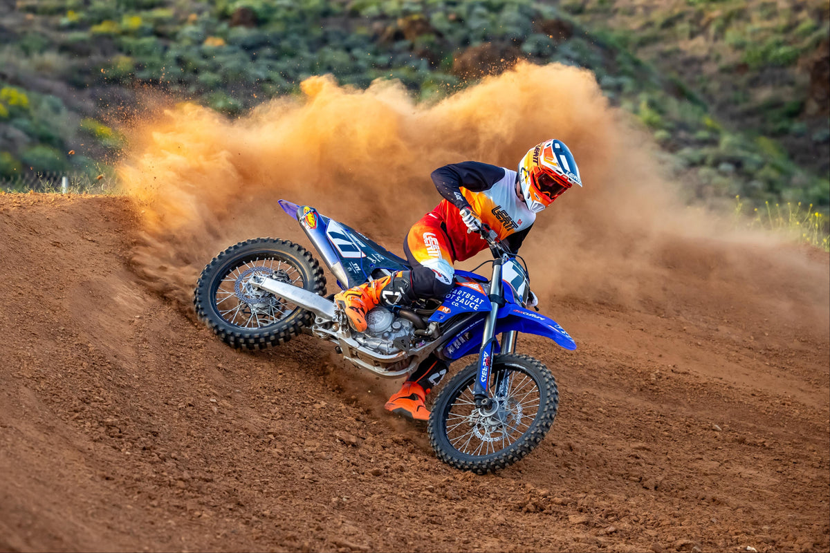 MOTO RACER
