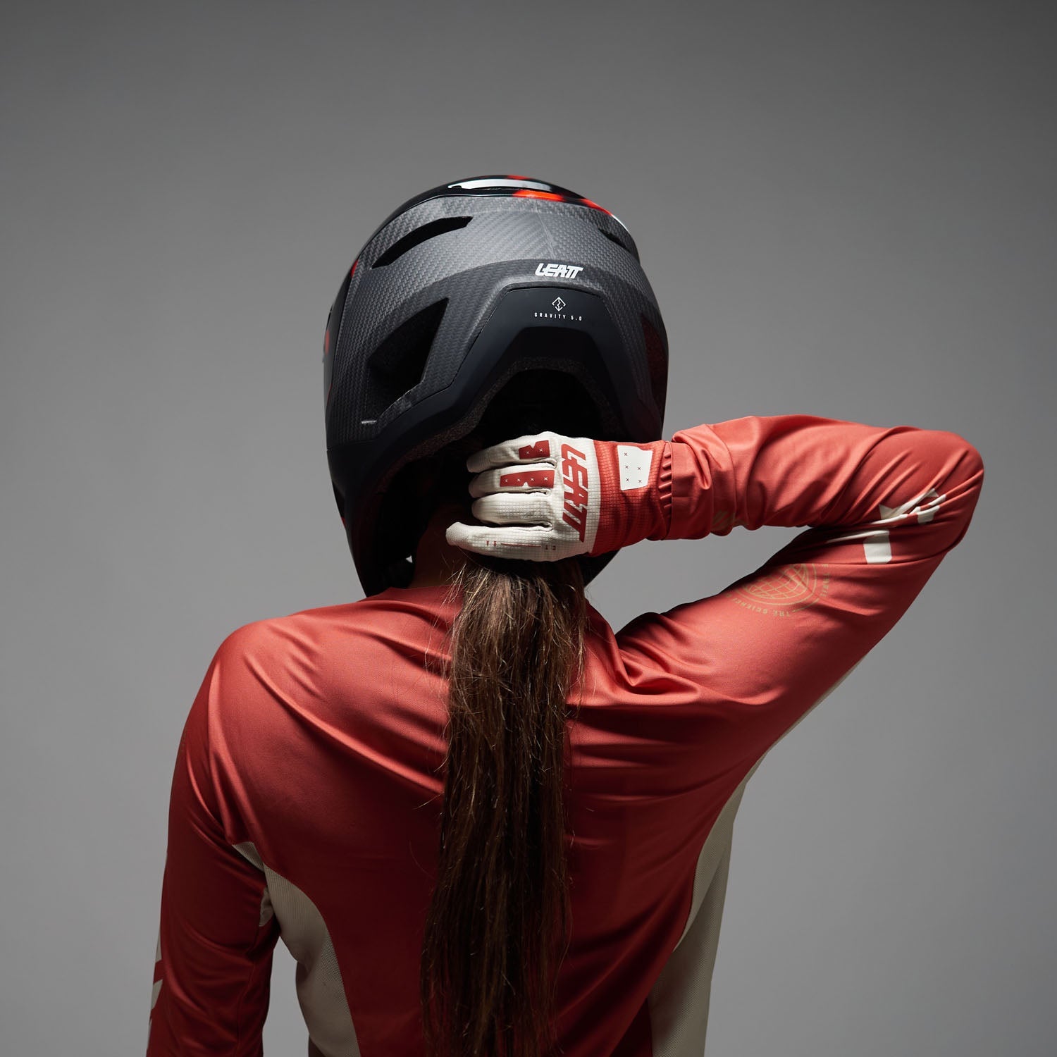 Casco MTB Gravity 5.0 V26