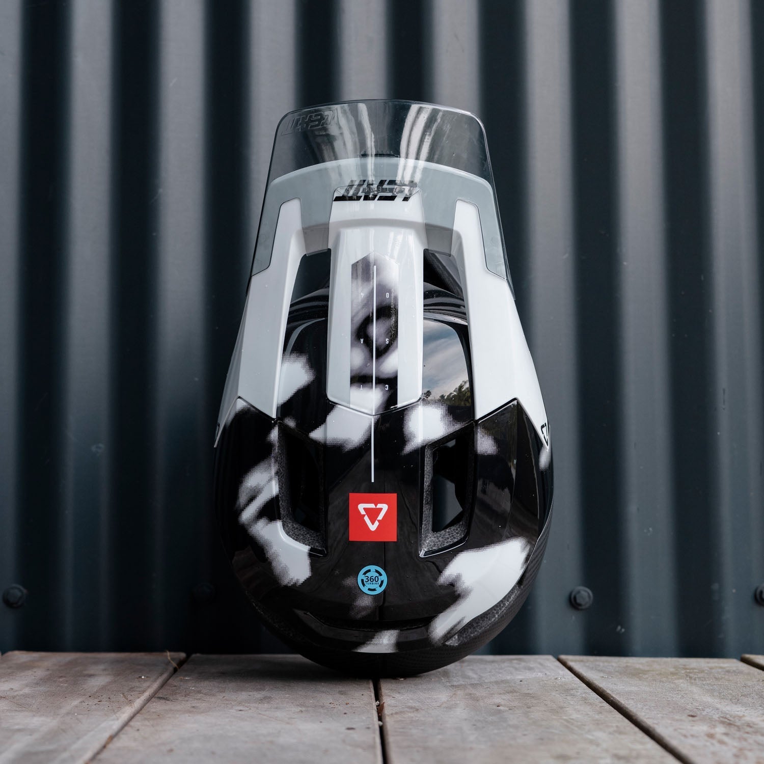 Casco MTB Gravity 5.0 V26