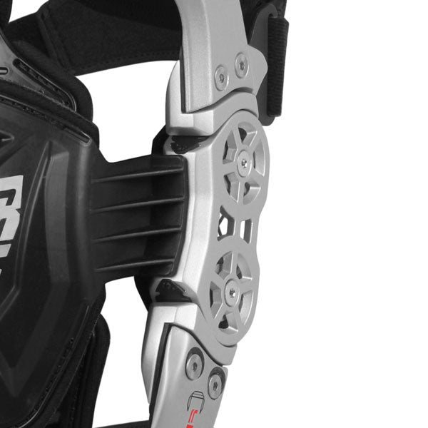 Articulación Rodillera C-Frame Carbono Izquierda (2015)