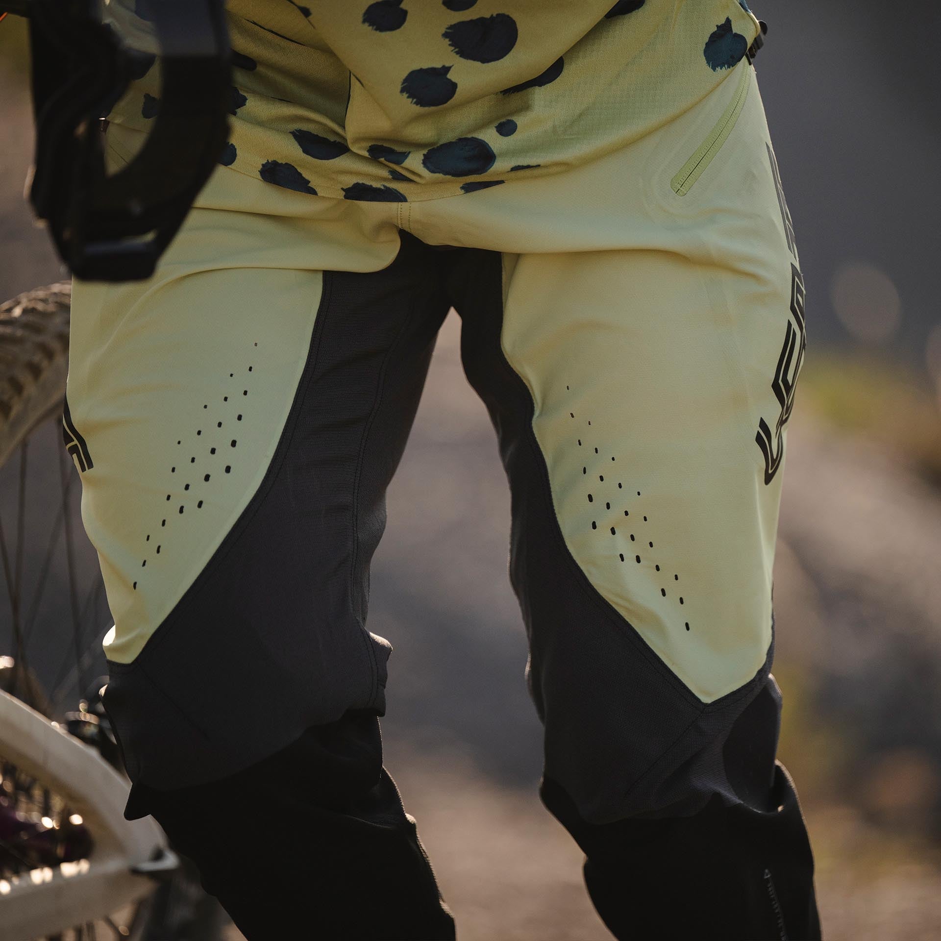 Pantalón MTB Gravity 5.0