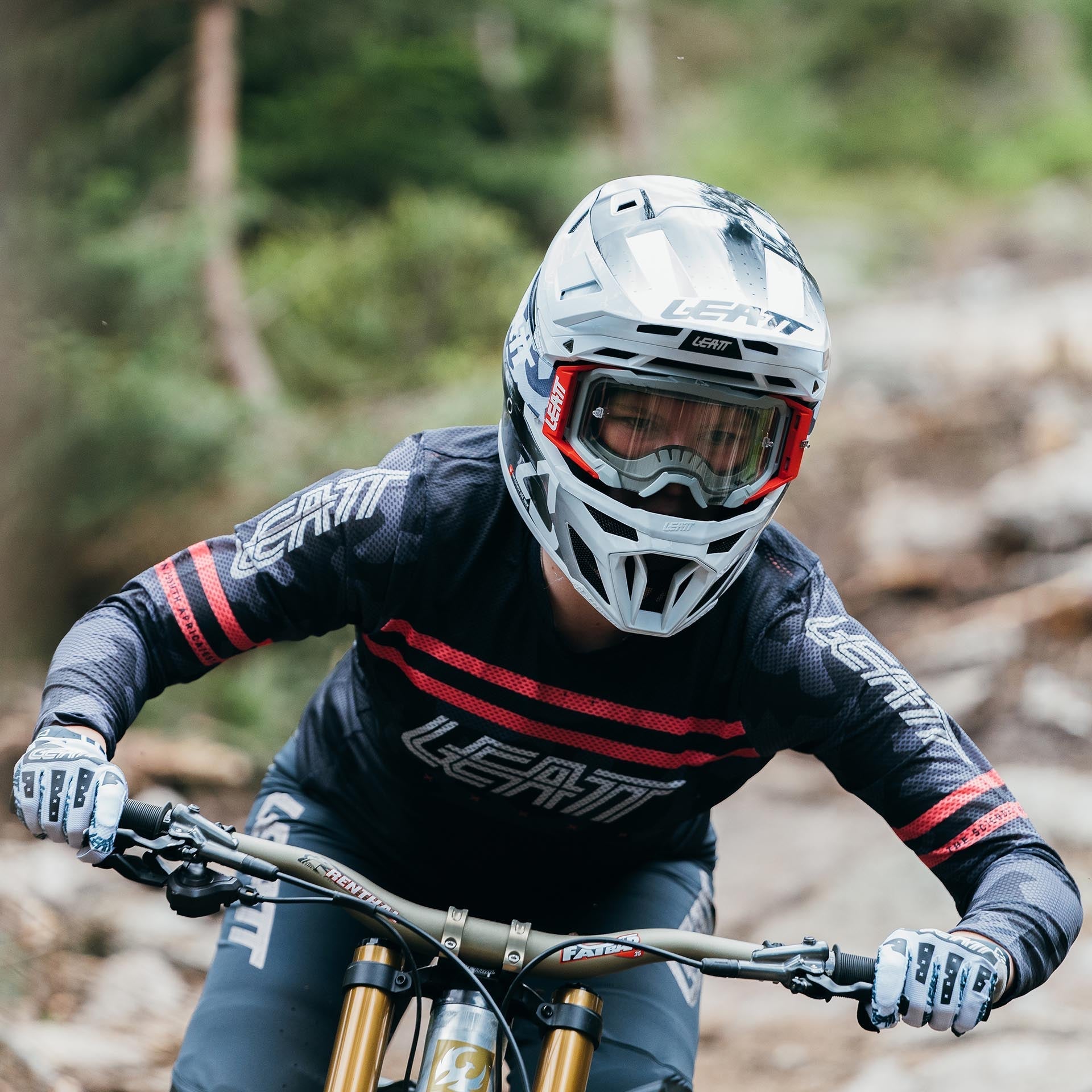 Camiseta MTB Gravity 4.0 Mujer V25