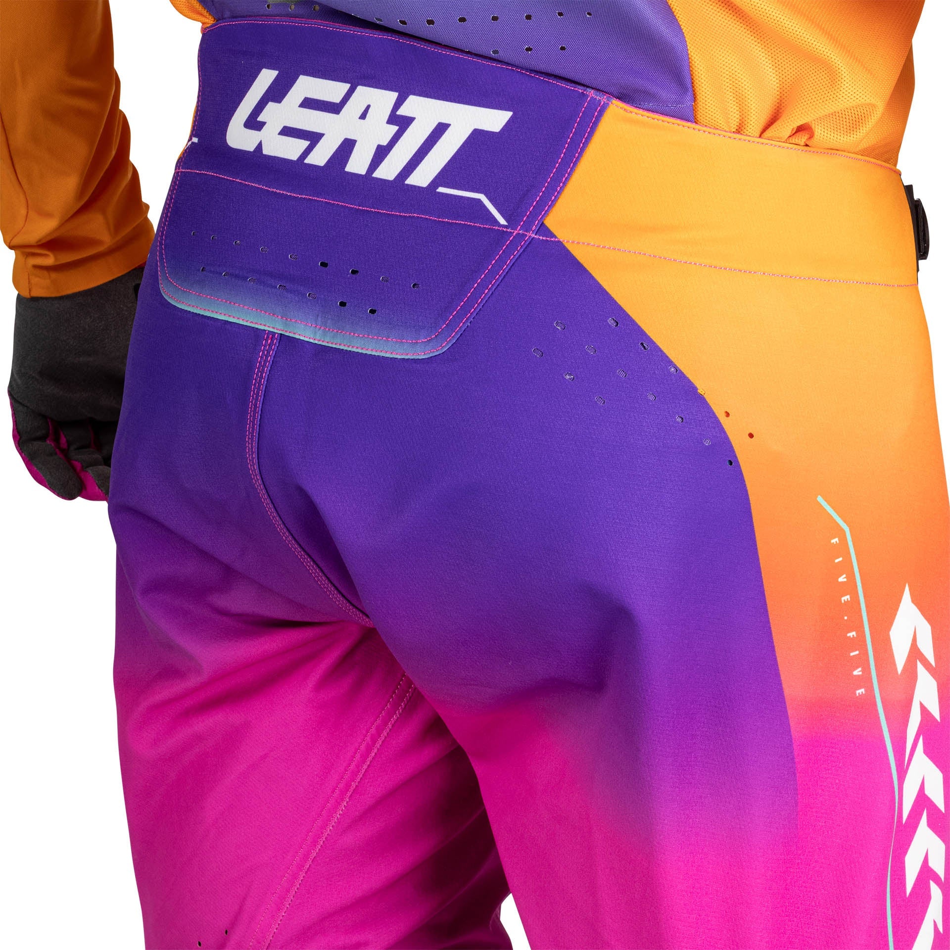 Pantalón Moto 5.5 I.K.S V26