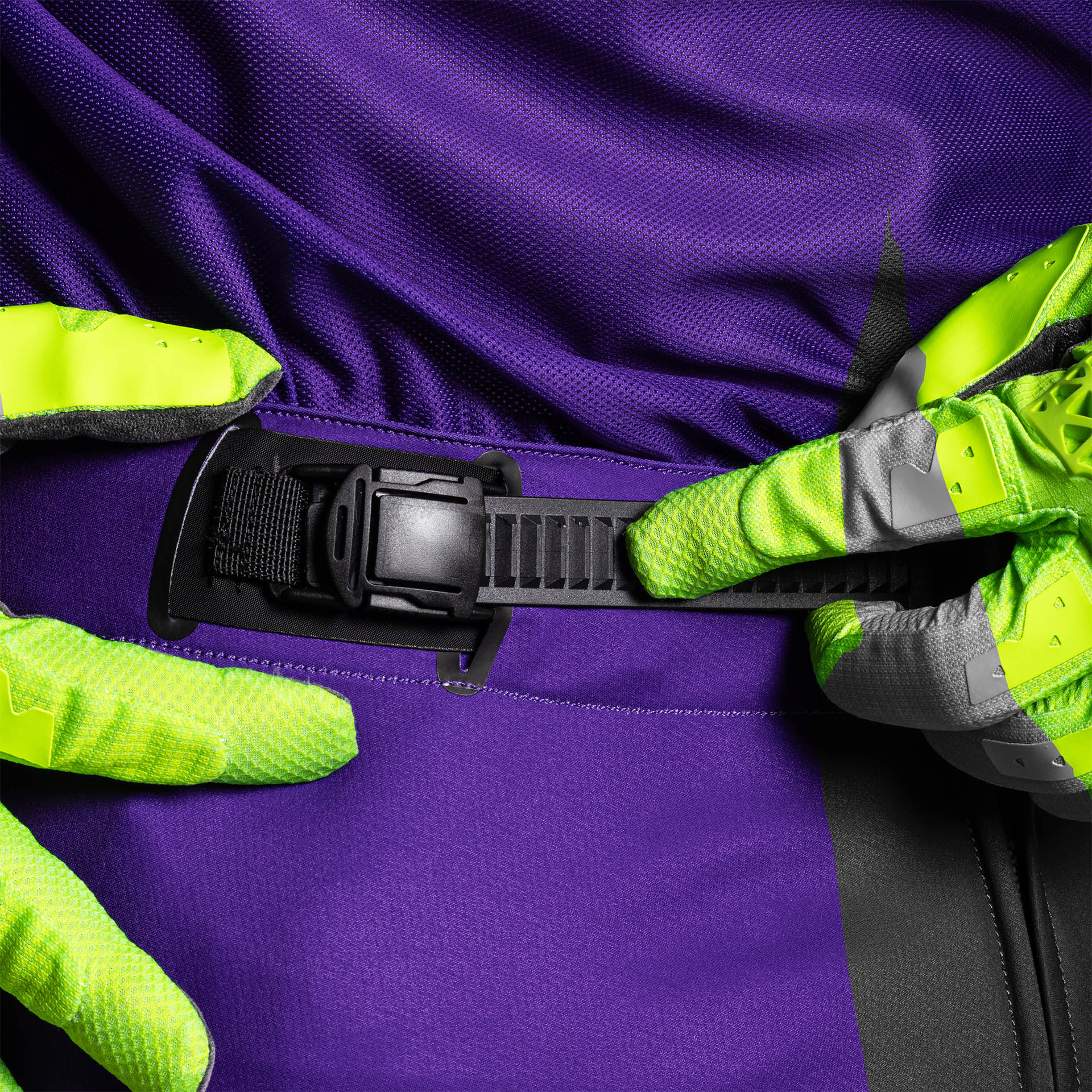 Pantalón Moto 5.5 I.K.S V26