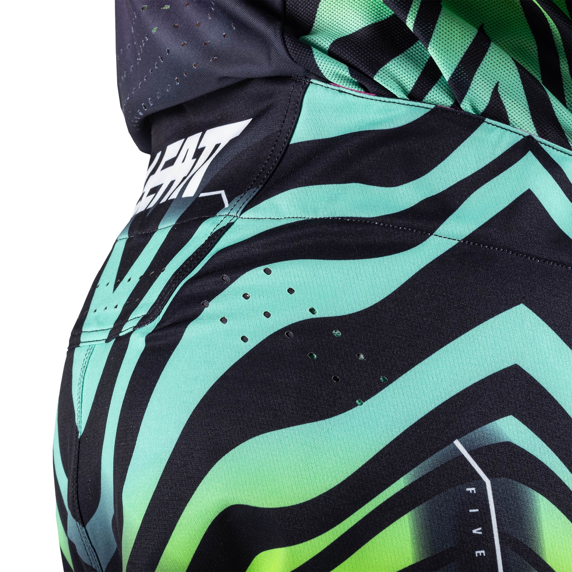 Pantalón Moto 5.5 I.K.S V26