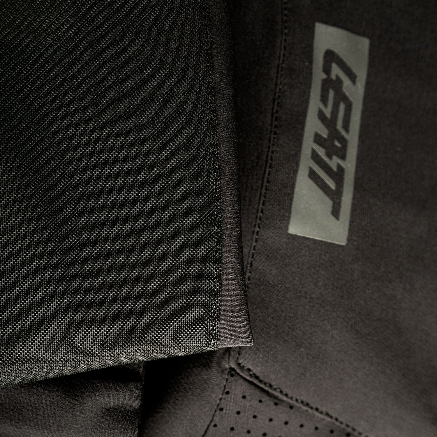 Pantalón Corto MTB Gravity 4.0 V26